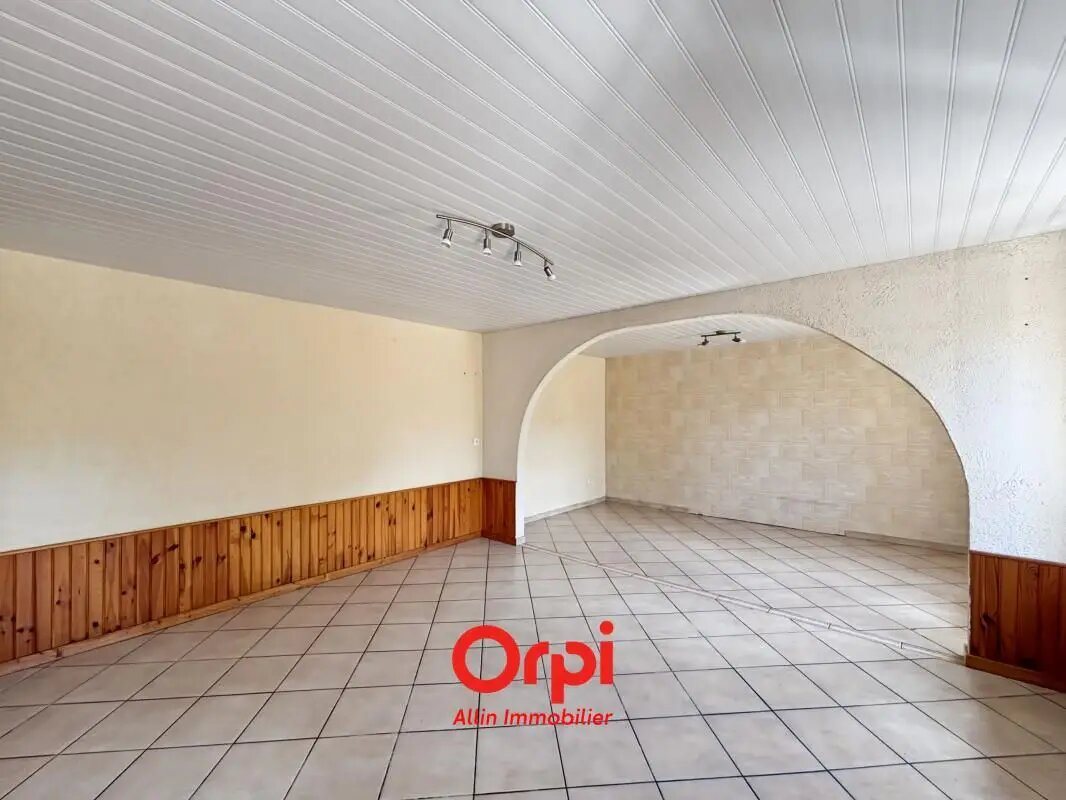 Maison à vendre, 102m², Montvicq
