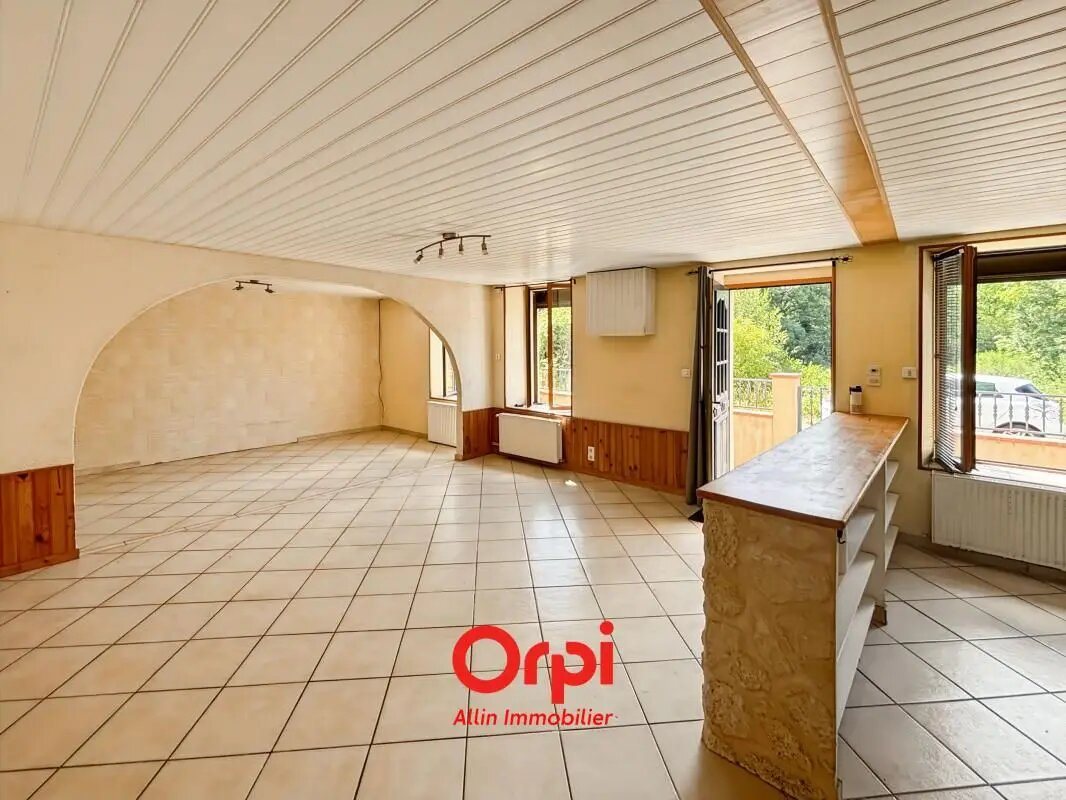 Maison à vendre, 102m², Montvicq