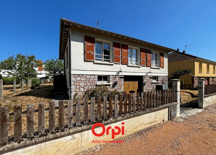 Maison à vendre, 68m², Montmarault