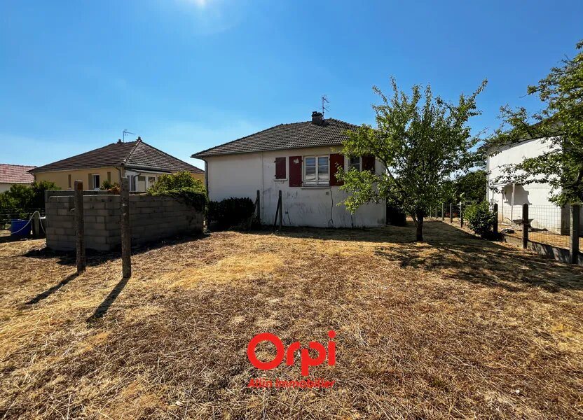 Maison à vendre, 68m², Montmarault