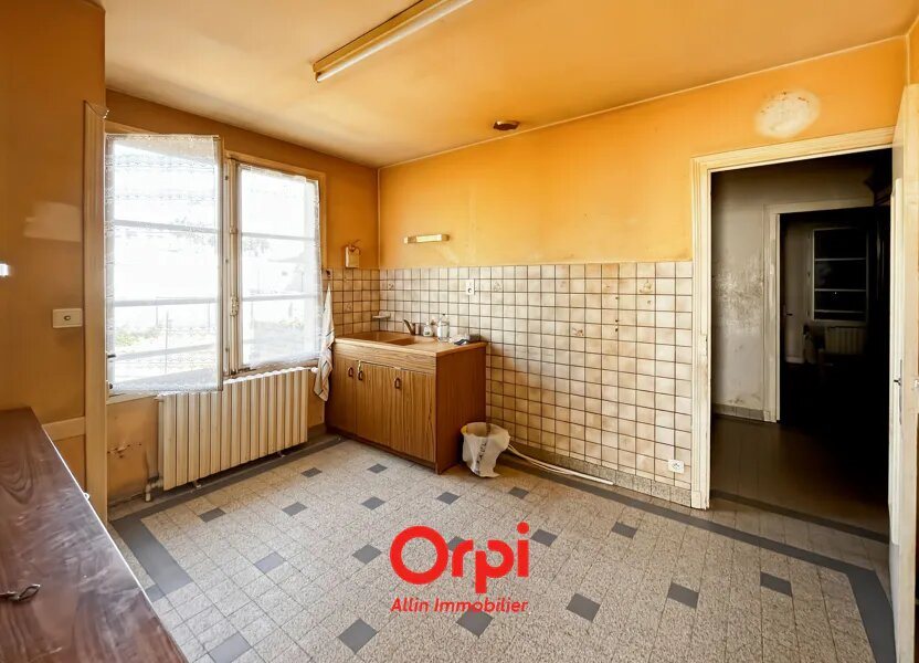 Maison à vendre, 68m², Montmarault