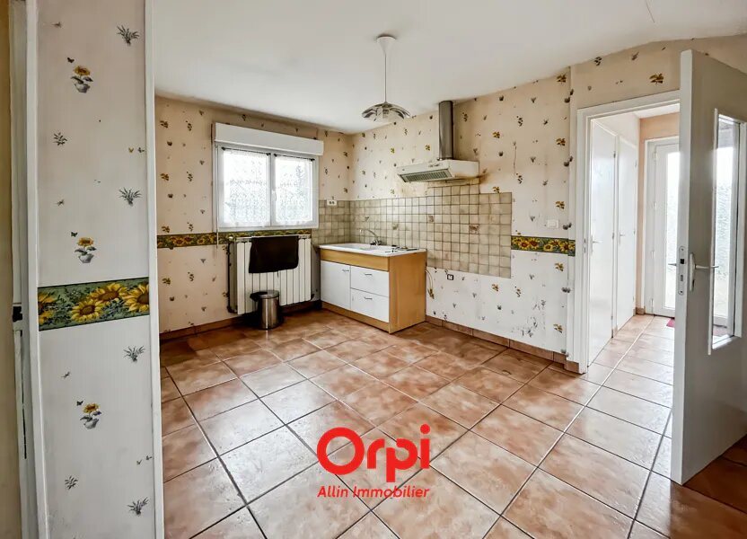 Maison à vendre, 68m², Montmarault