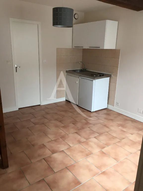 Appartement à louer, 29m², Orléans