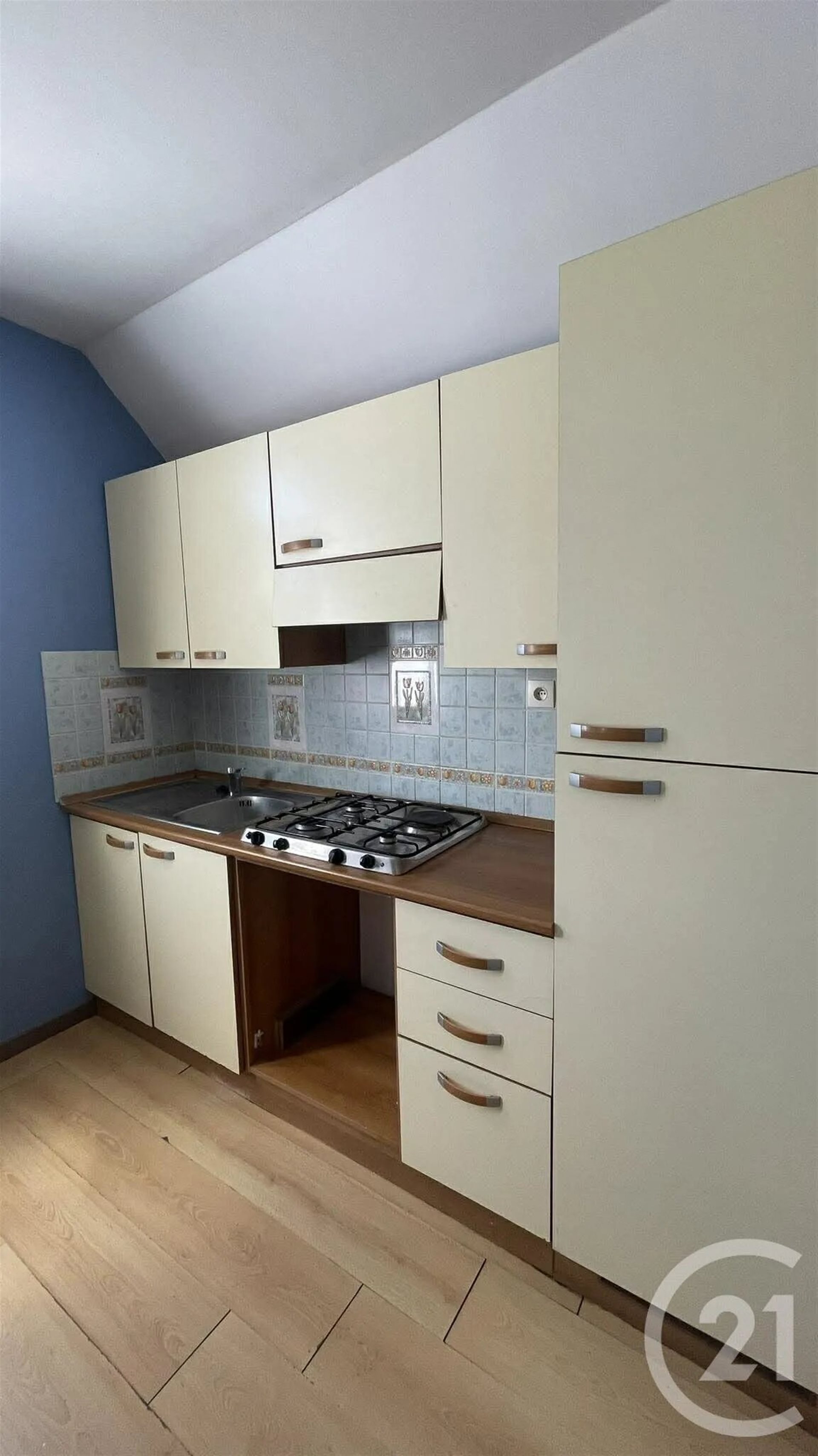 Appartement à louer, 24m², Liévin
