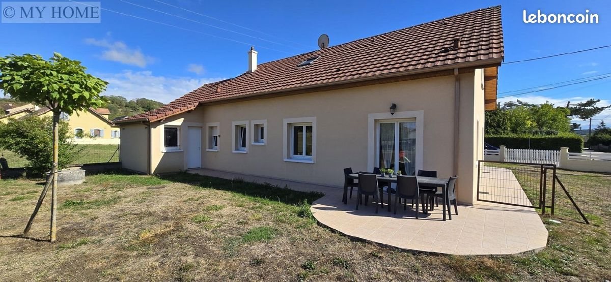 Maison à louer, 145m², Crépey