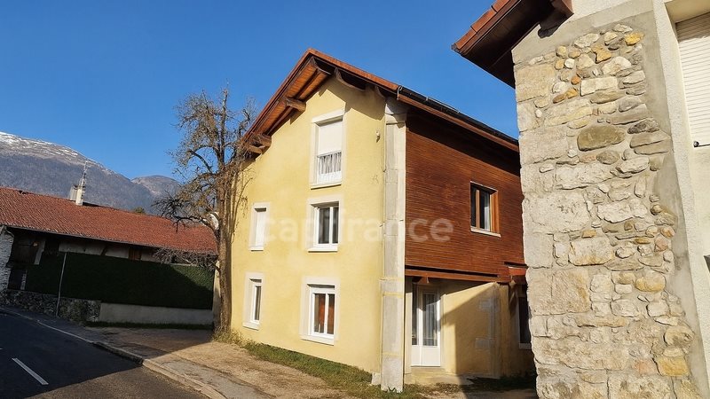 Maison à vendre, 340m², Crozet