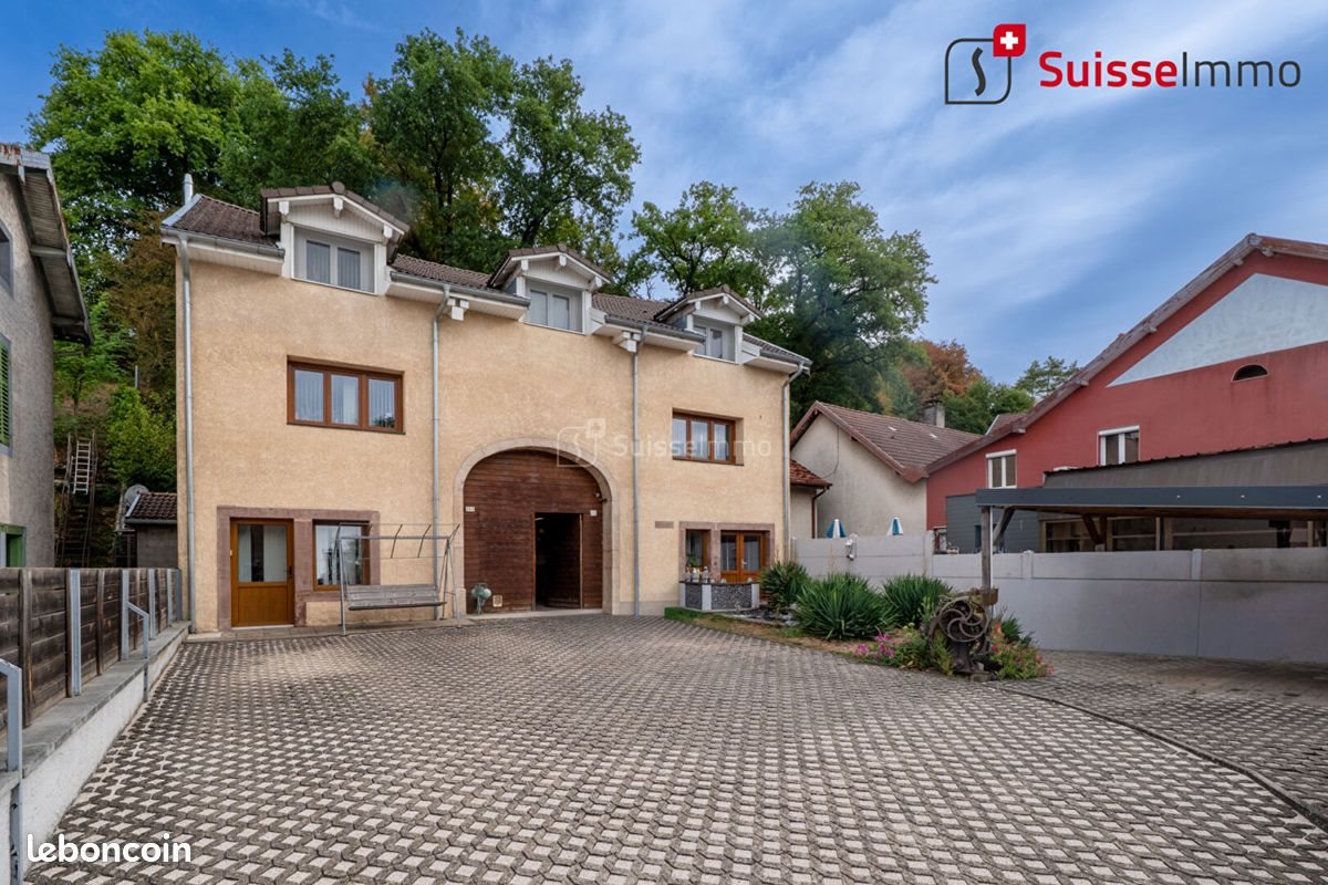 Maison à vendre, 239m², Longevelle-sur-Doubs