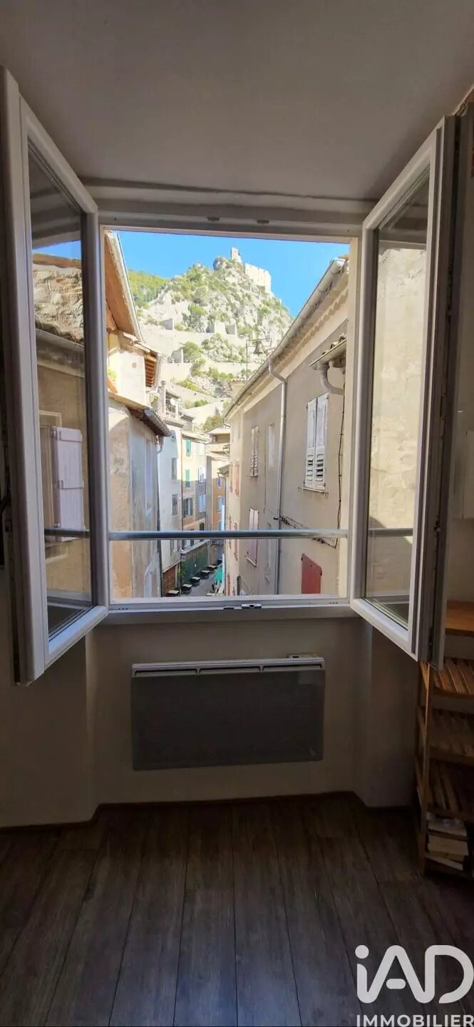 Appartement à vendre, 29m², Entrevaux
