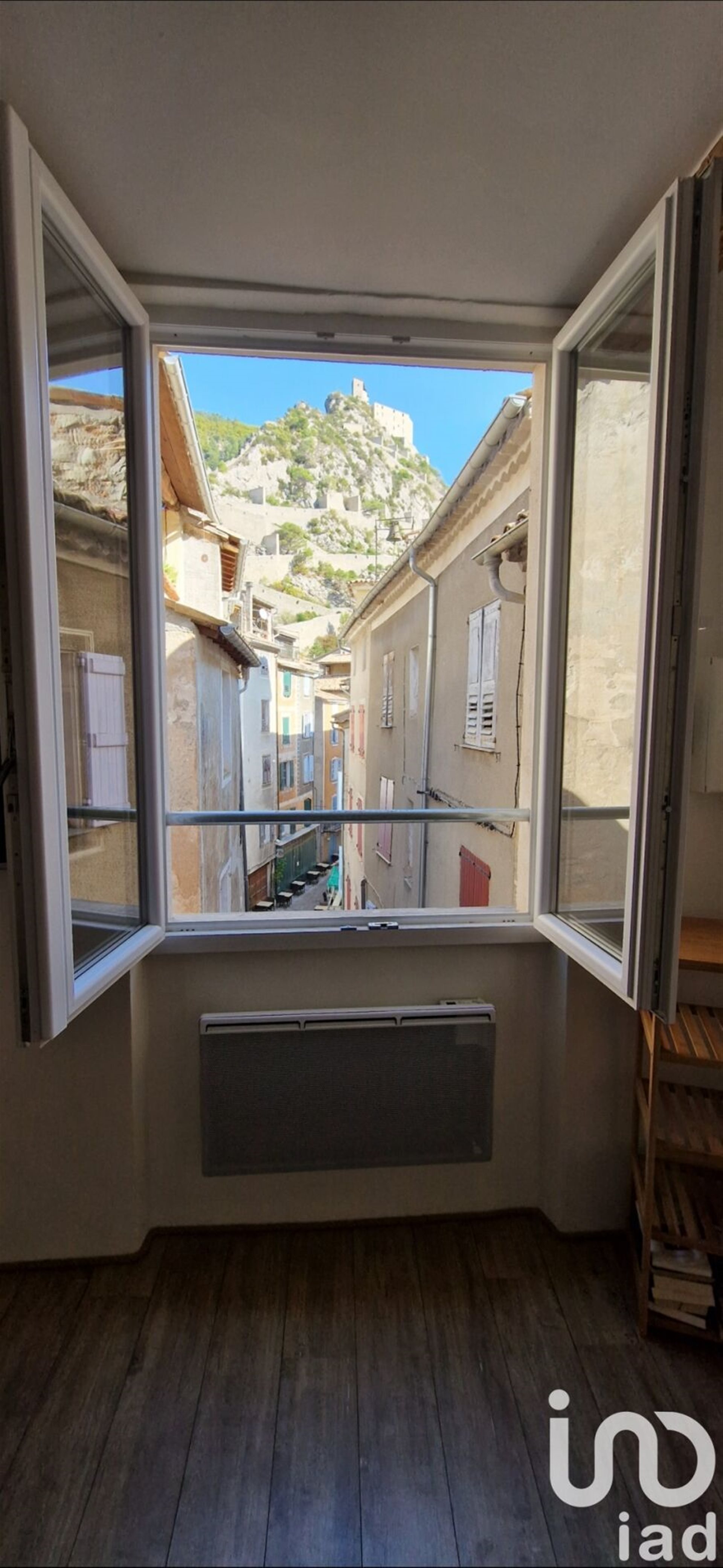 Appartement à vendre, 30m², Entrevaux
