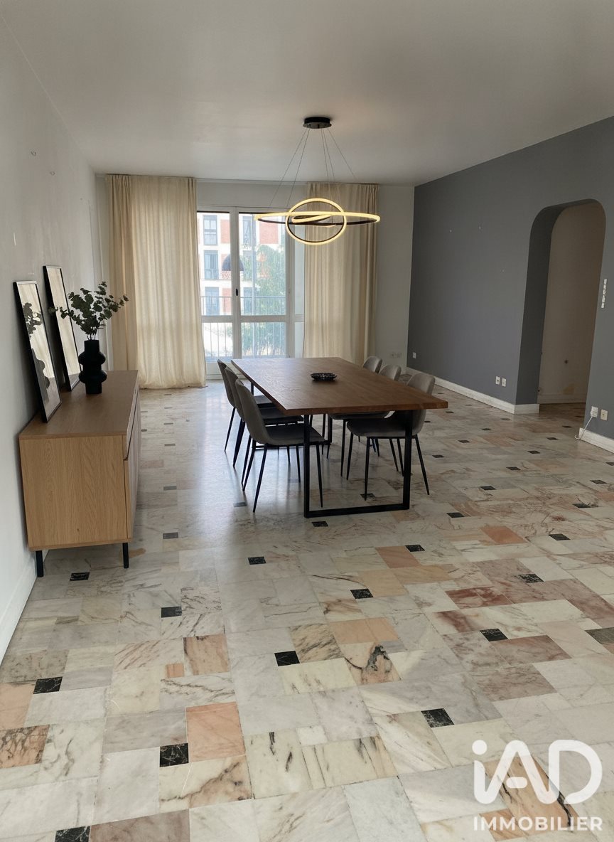 Appartement à vendre, 96m², Fontainebleau