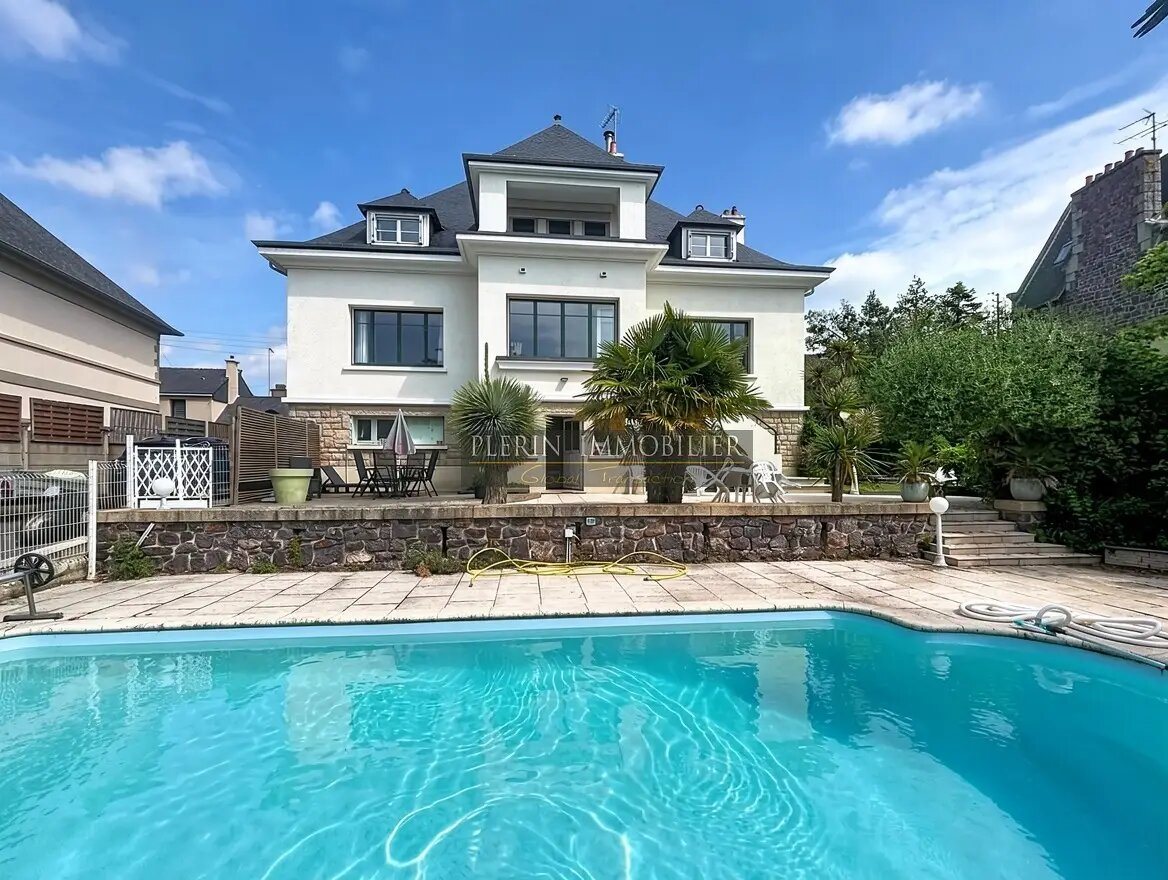 Maison à vendre, 175m², Montfort-sur-Meu