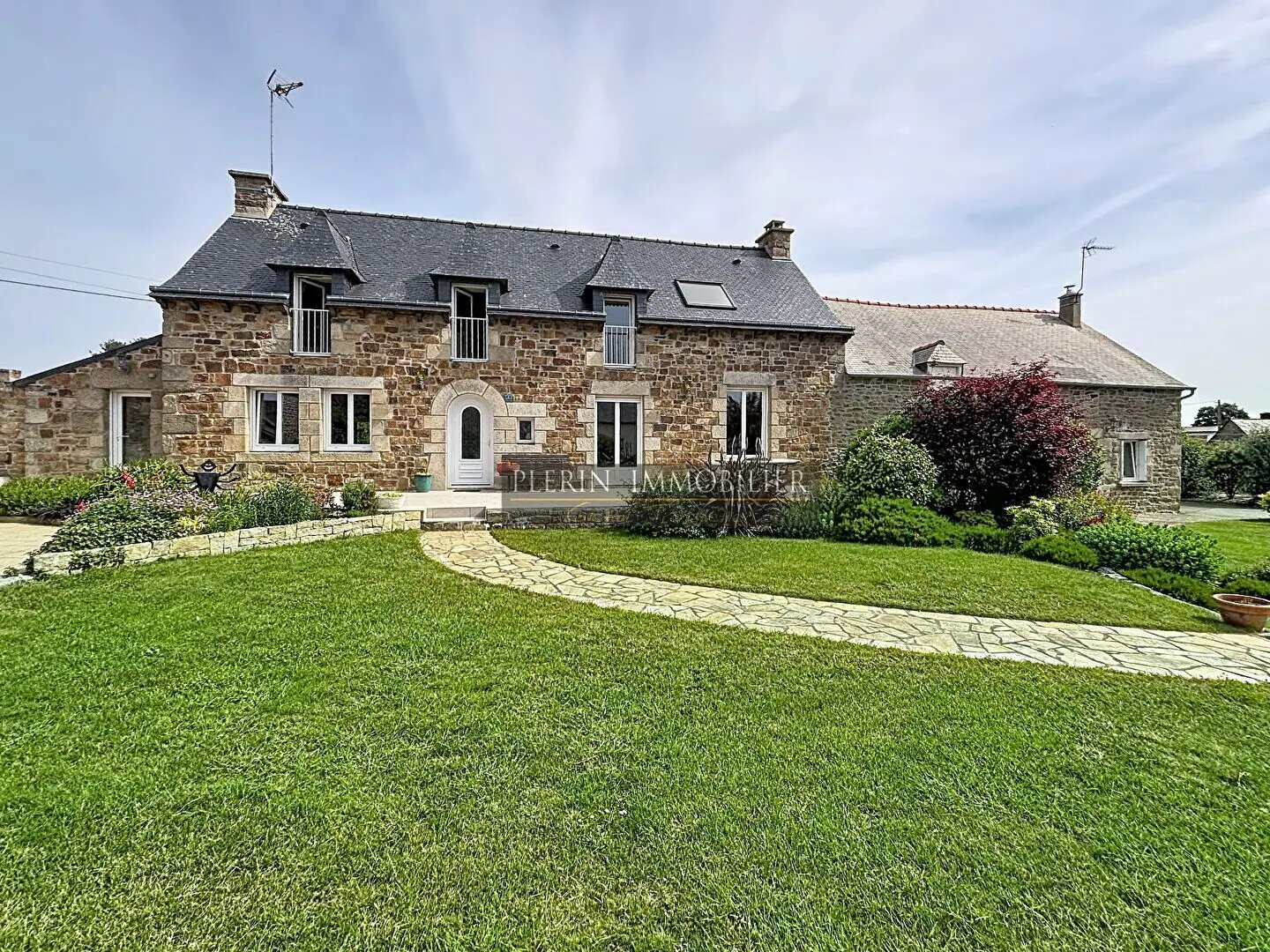 Maison à vendre, 170m², Plestan