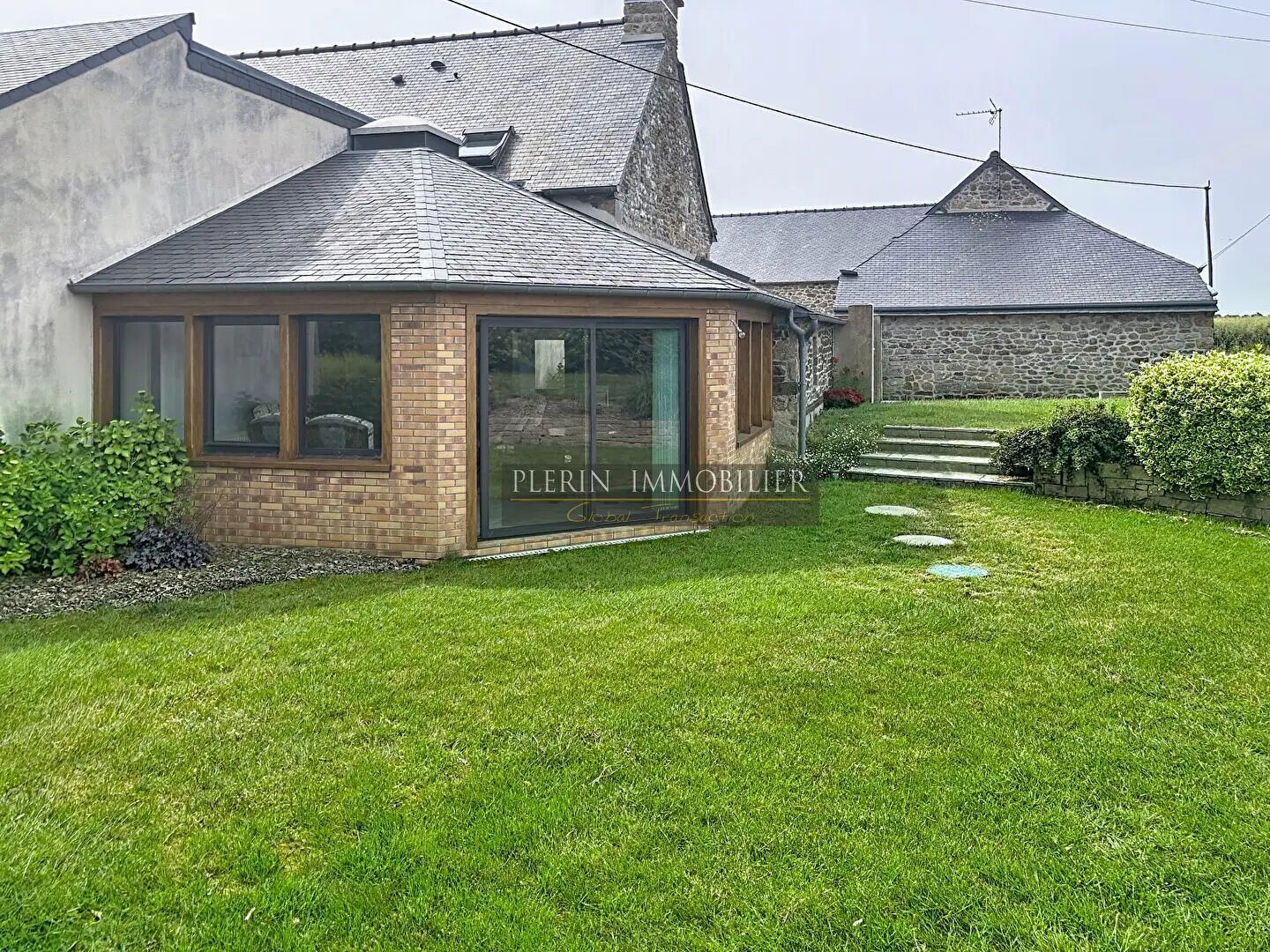 Maison à vendre, 170m², Plestan