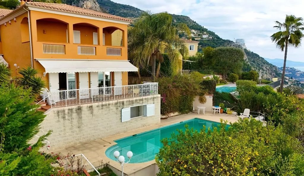 Maison à vendre, 144m², Beausoleil
