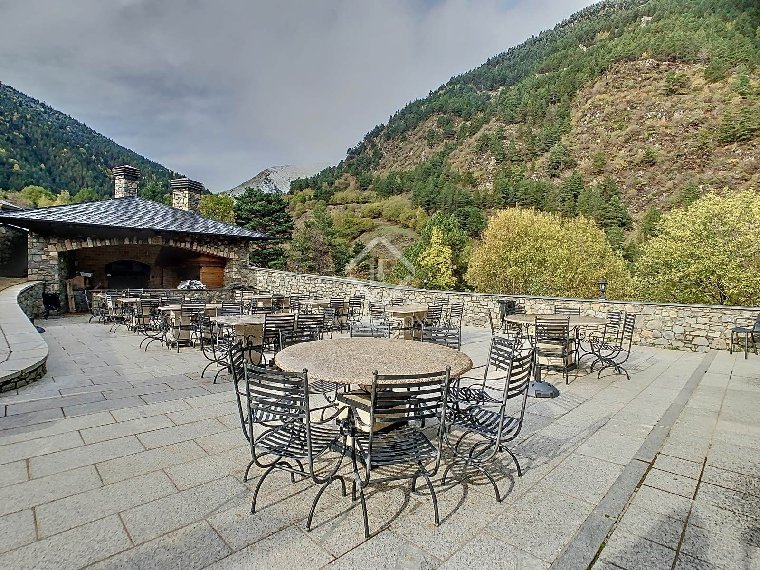 Commercial premises for sale in Escaldes-Engordany · 3 of 3