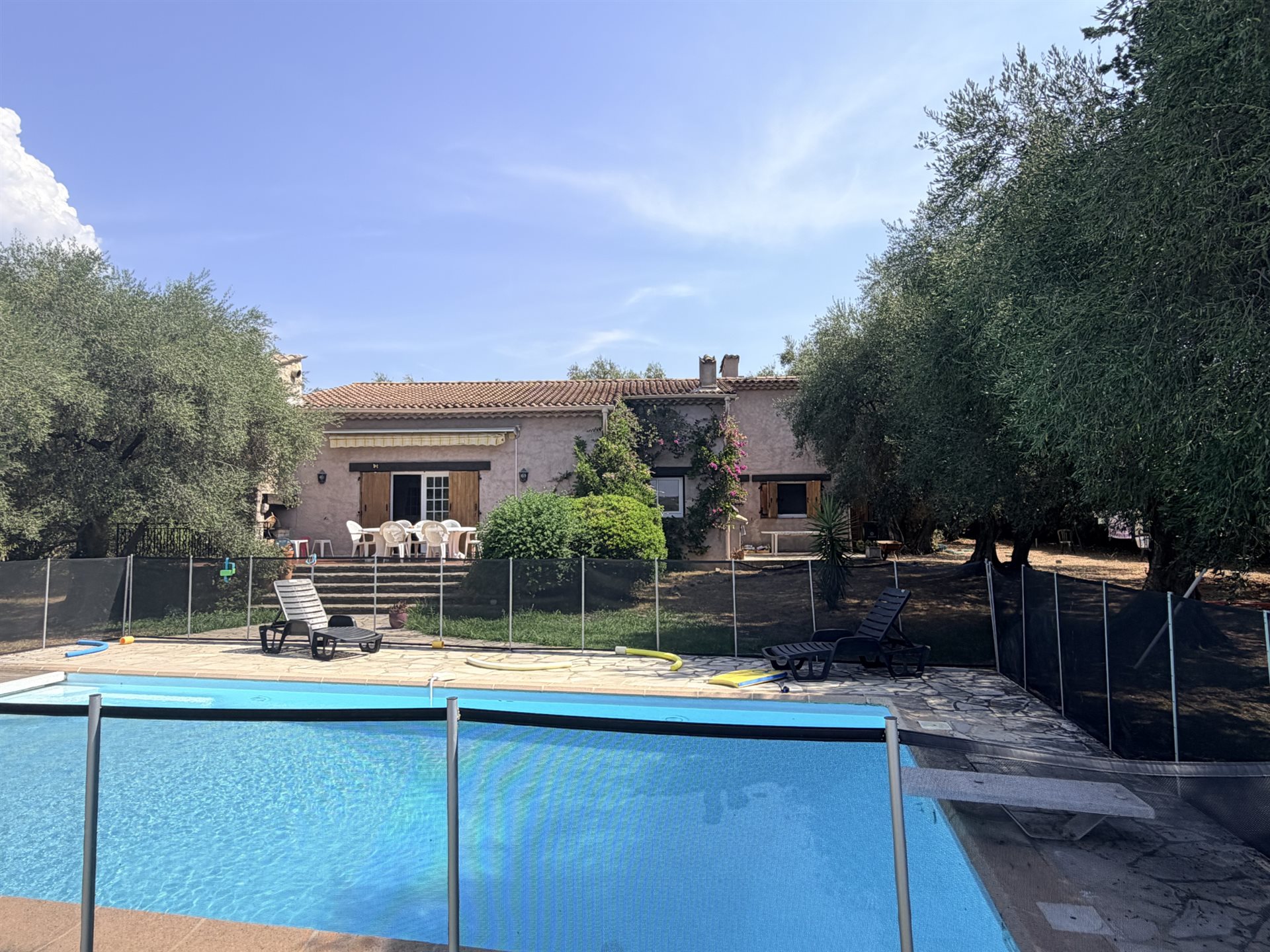 Maison à louer, 108m², Valbonne