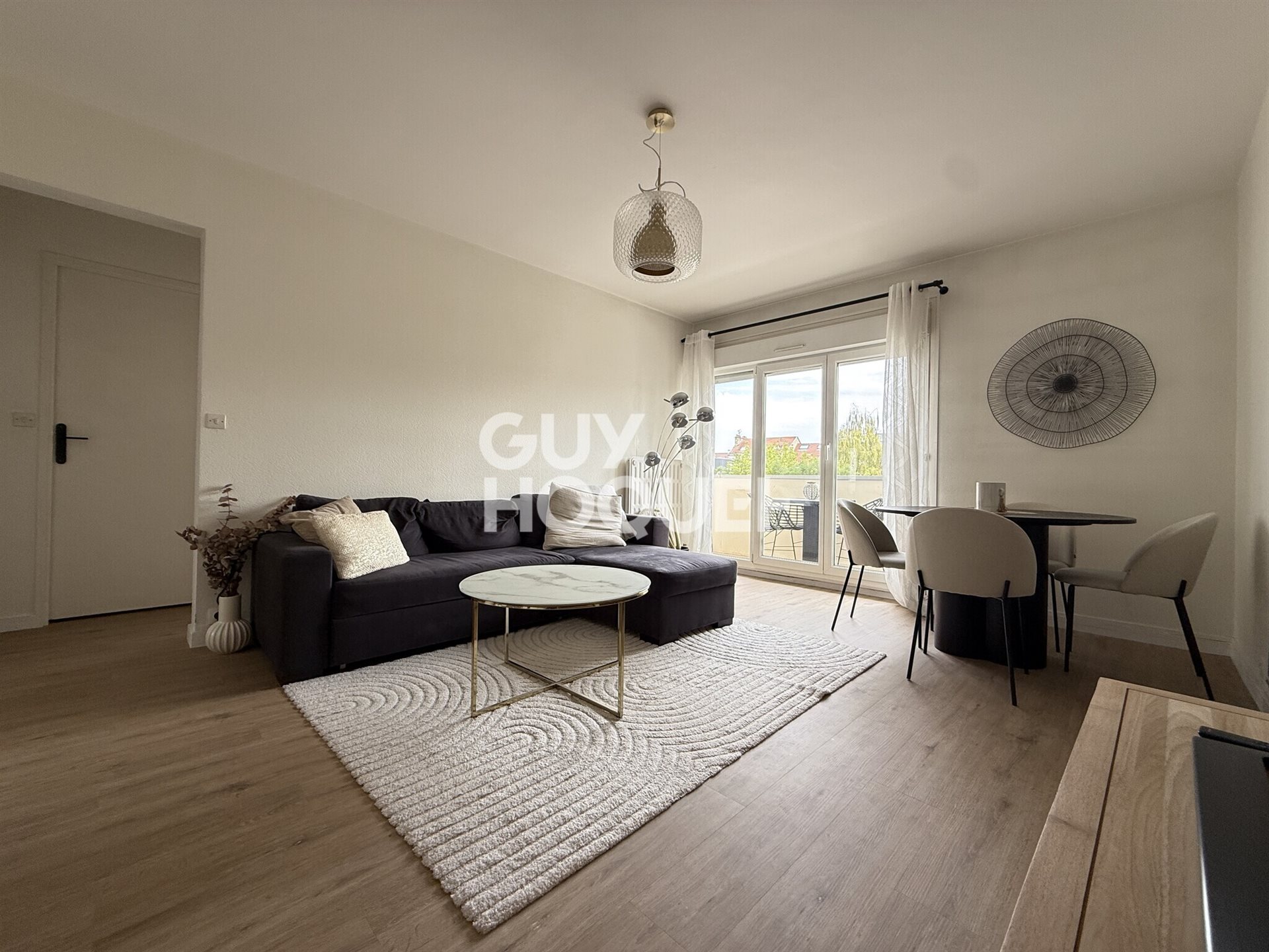 Appartement à louer, 59m², Reims