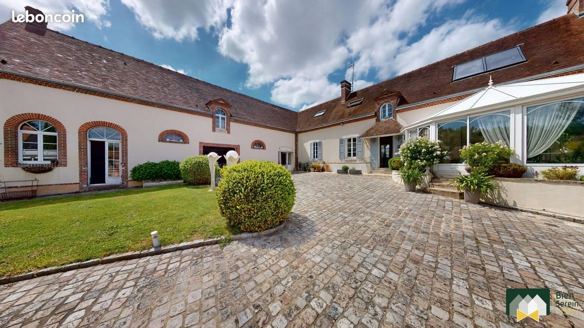 Maison à vendre, 317m², Saint-Prest