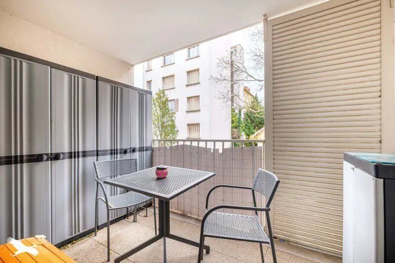 Appartement à vendre, 67m², Vénissieux