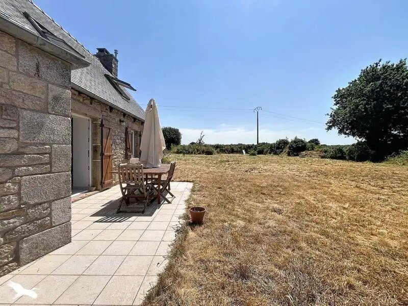 Maison à vendre, 126m², Trélévern
