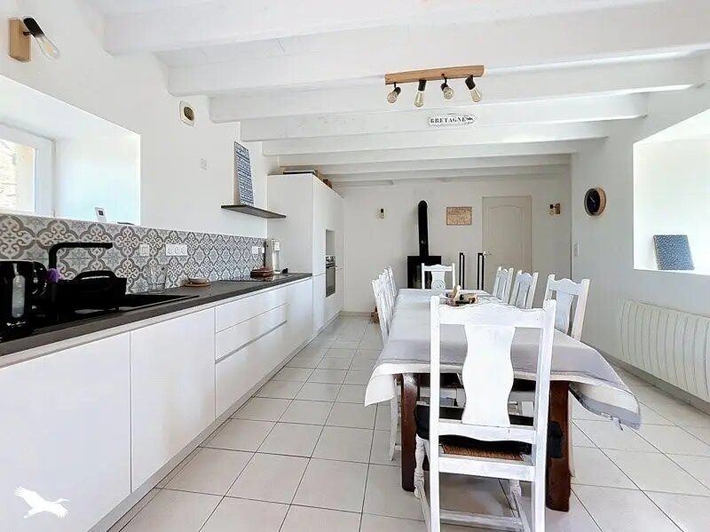 Maison à vendre, 126m², Trélévern