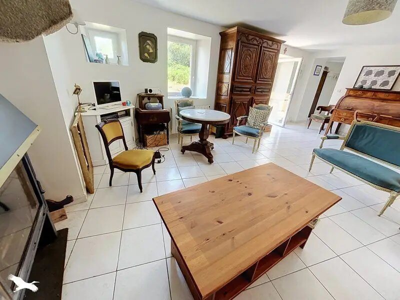 Maison à vendre, 126m², Trélévern