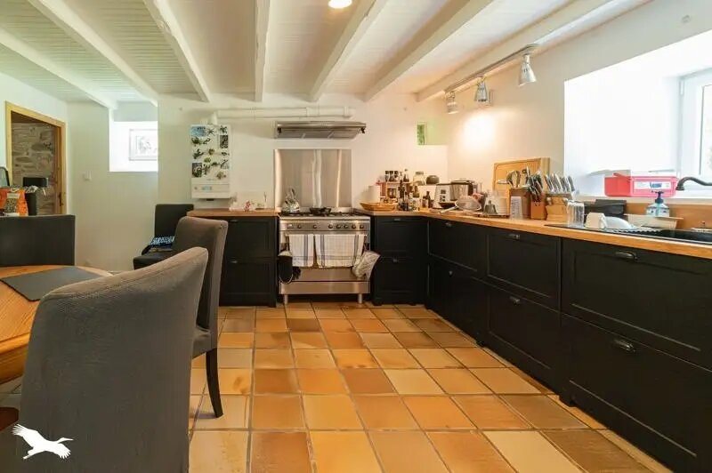 Maison à vendre, 235m², Plounéour-Ménez