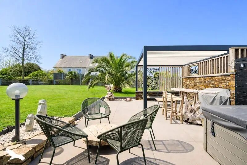 Maison à vendre, 156m², Plounéventer