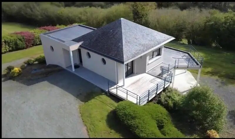 Maison à vendre, 146m², Plounéventer