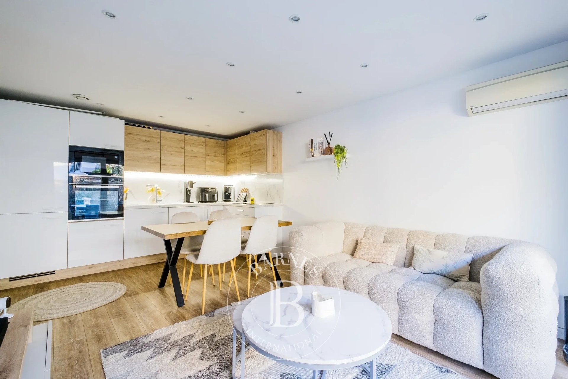 Appartement – Bordeaux, Les Pins-Francs, Caudéran - Vue 4