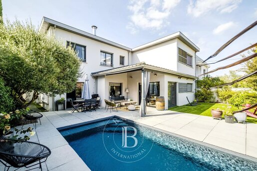 Maison 7 pièces 190 m² · à Bordeaux · 190 m² · 1 295 000 €