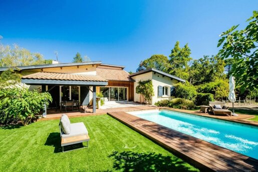 Maison 225 m² · à Pessac · 225 m² · 975 000 €