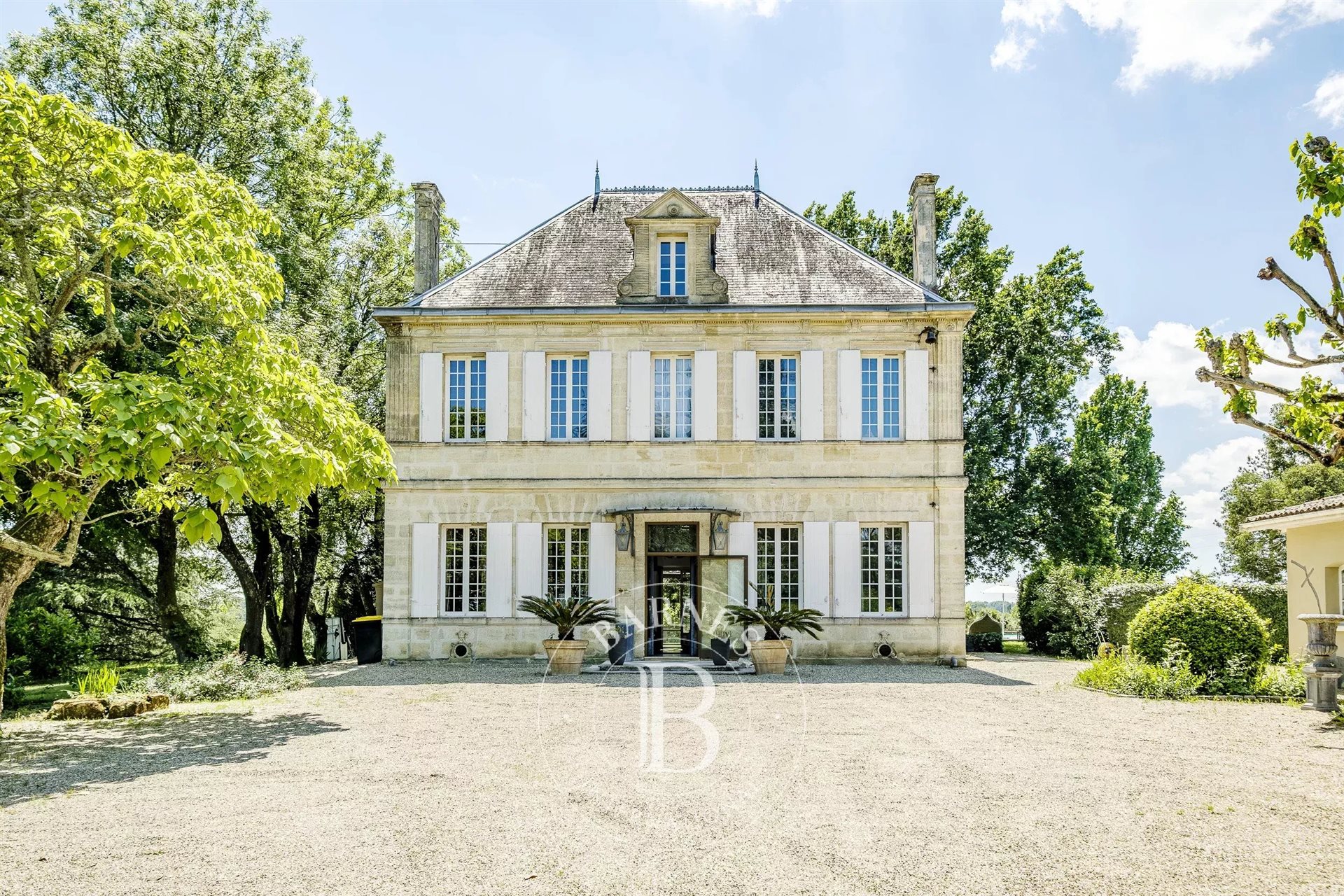 Maison à vendre, 700m², Saint-Loubès