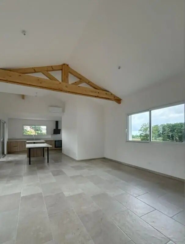 Maison à louer, 118m², Urcuit