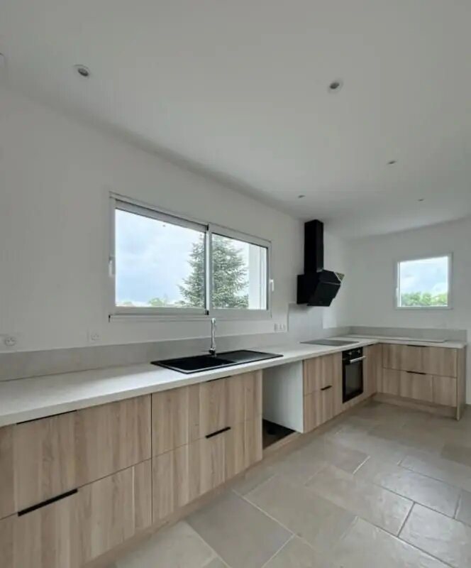 Maison à louer, 118m², Urcuit