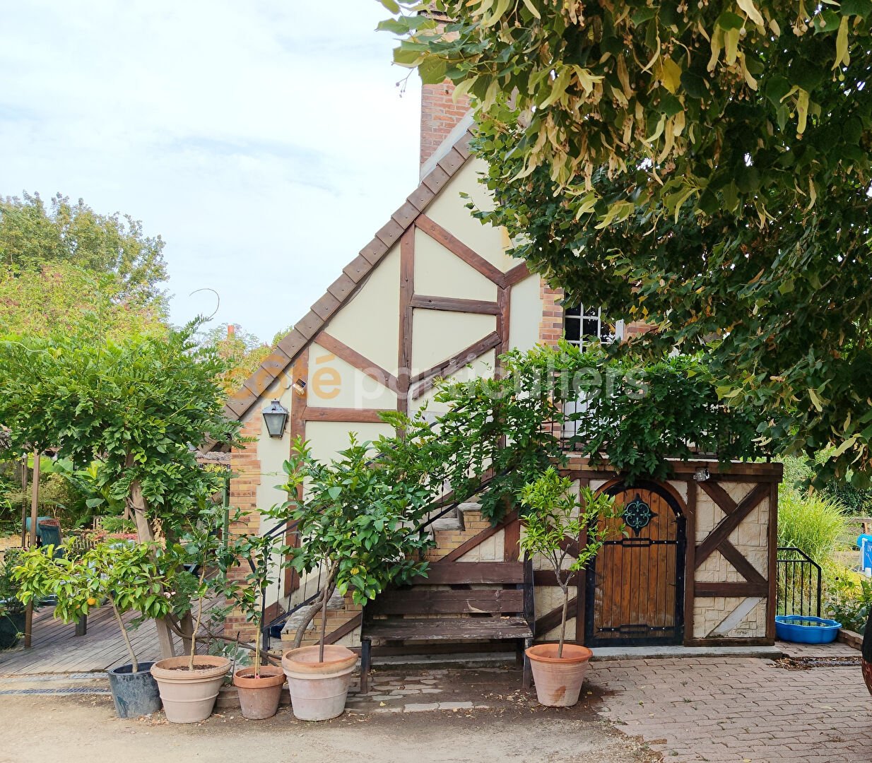 Maison à vendre, 165m², La Chapelle-sur-Aveyron