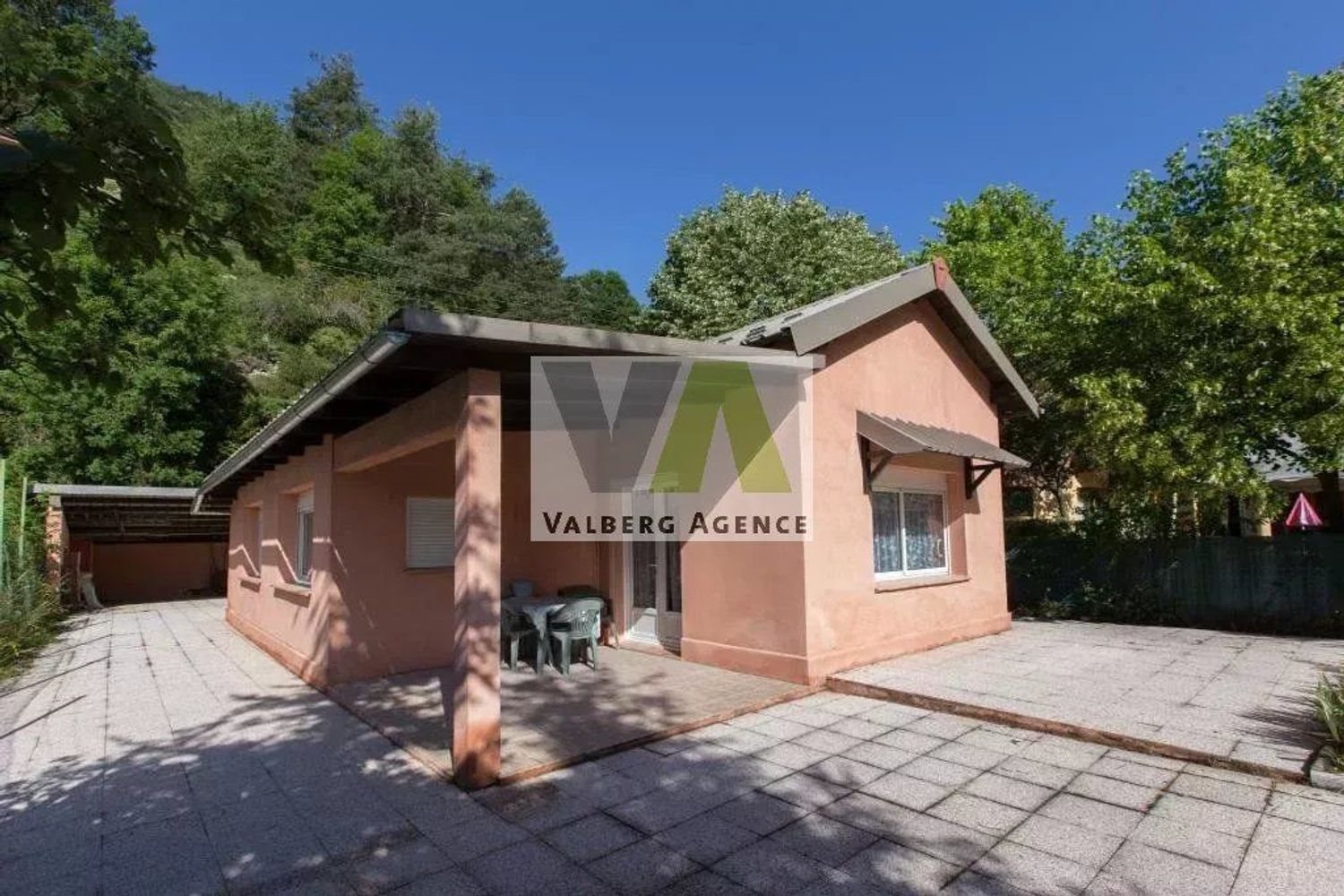 Maison à vendre, 59m², Guillaumes
