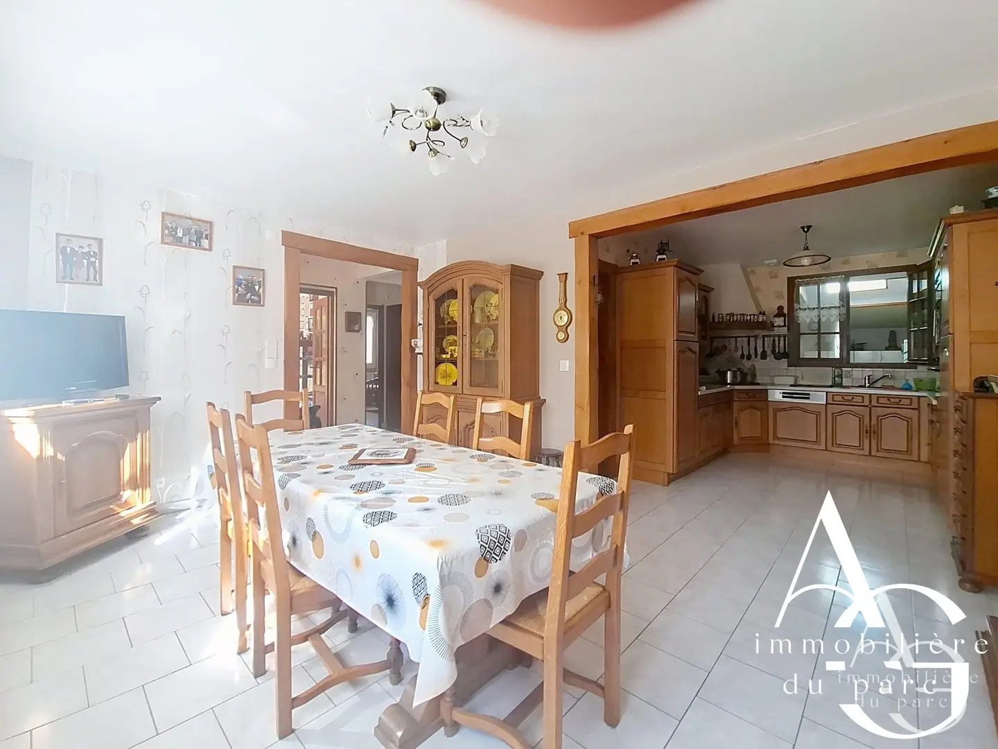 Maison à vendre, 193m², Les Trois-Pierres