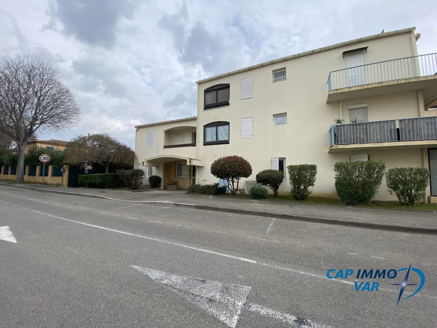 Appartement à louer, 31m², Saint-Cyr-sur-Mer