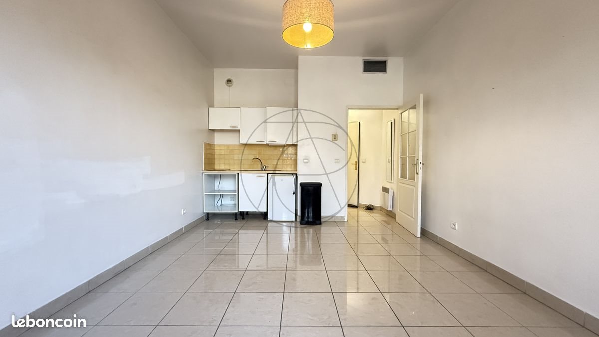 Appartement à louer, 25m², Aix-en-Provence