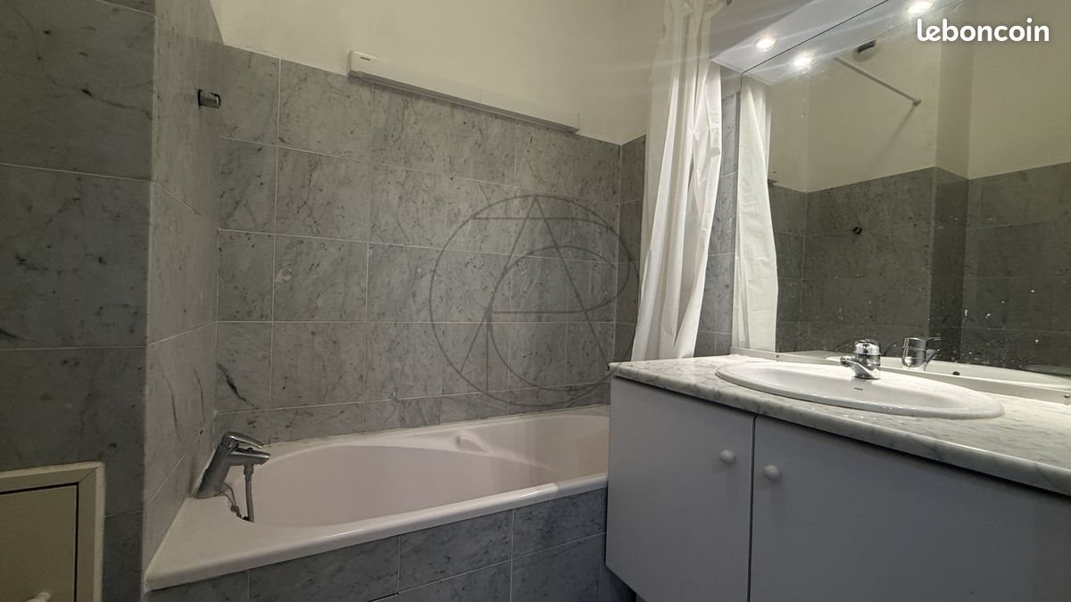Appartement à louer, 25m², Aix-en-Provence