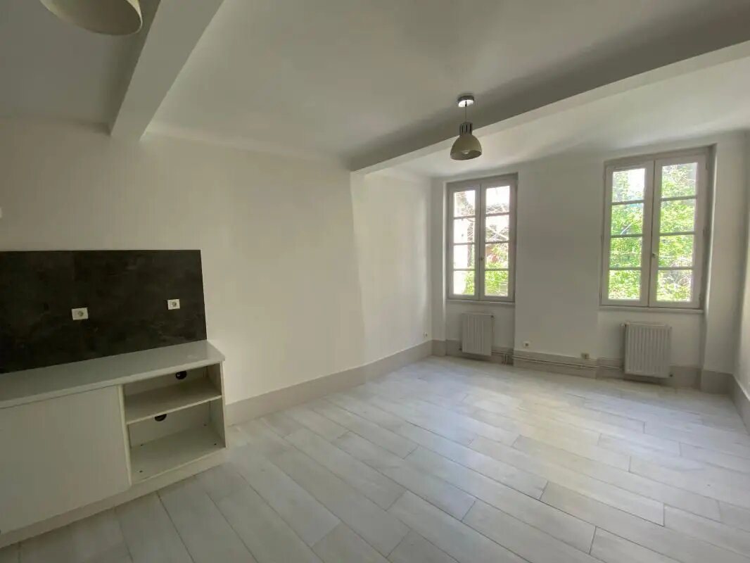 Appartement à louer, 37m², Caussade