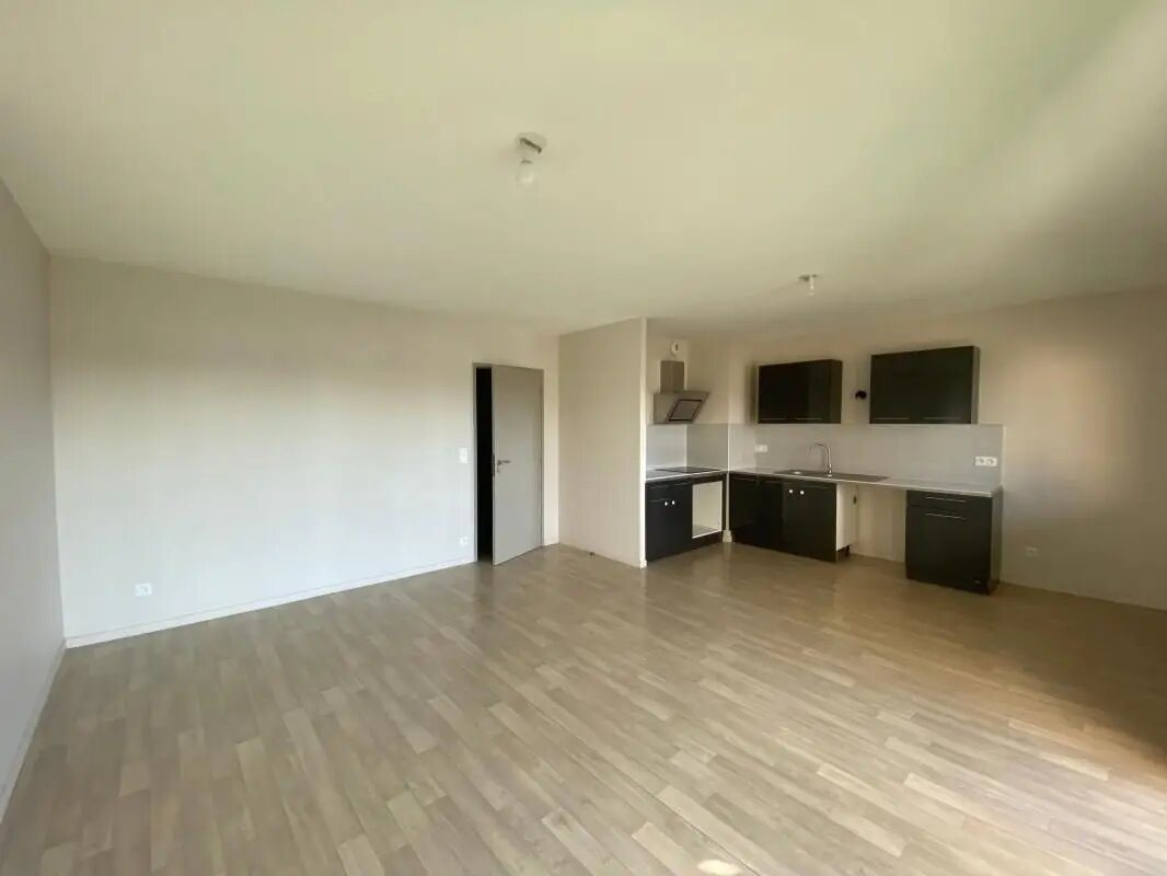 Appartement à louer, 59m², Montbartier