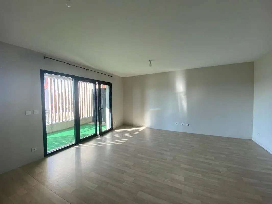 Appartement à louer, 59m², Montbartier