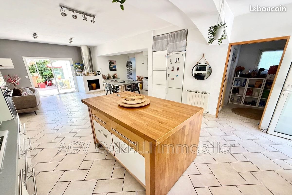 Maison à vendre, 151m², Toulon