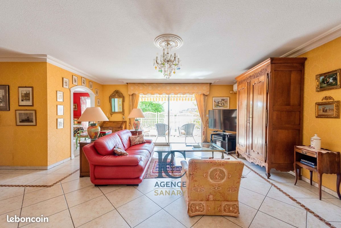 Appartement à vendre, 117m², Sanary-sur-Mer
