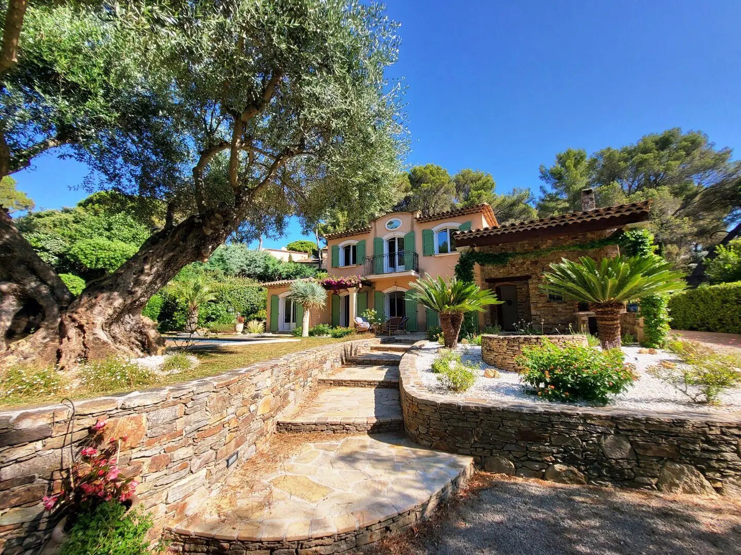 Maison à vendre, 150m², Cavalaire-sur-Mer