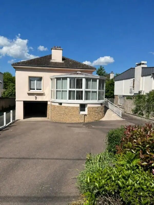 Maison à vendre, 128m², Paray-le-Monial