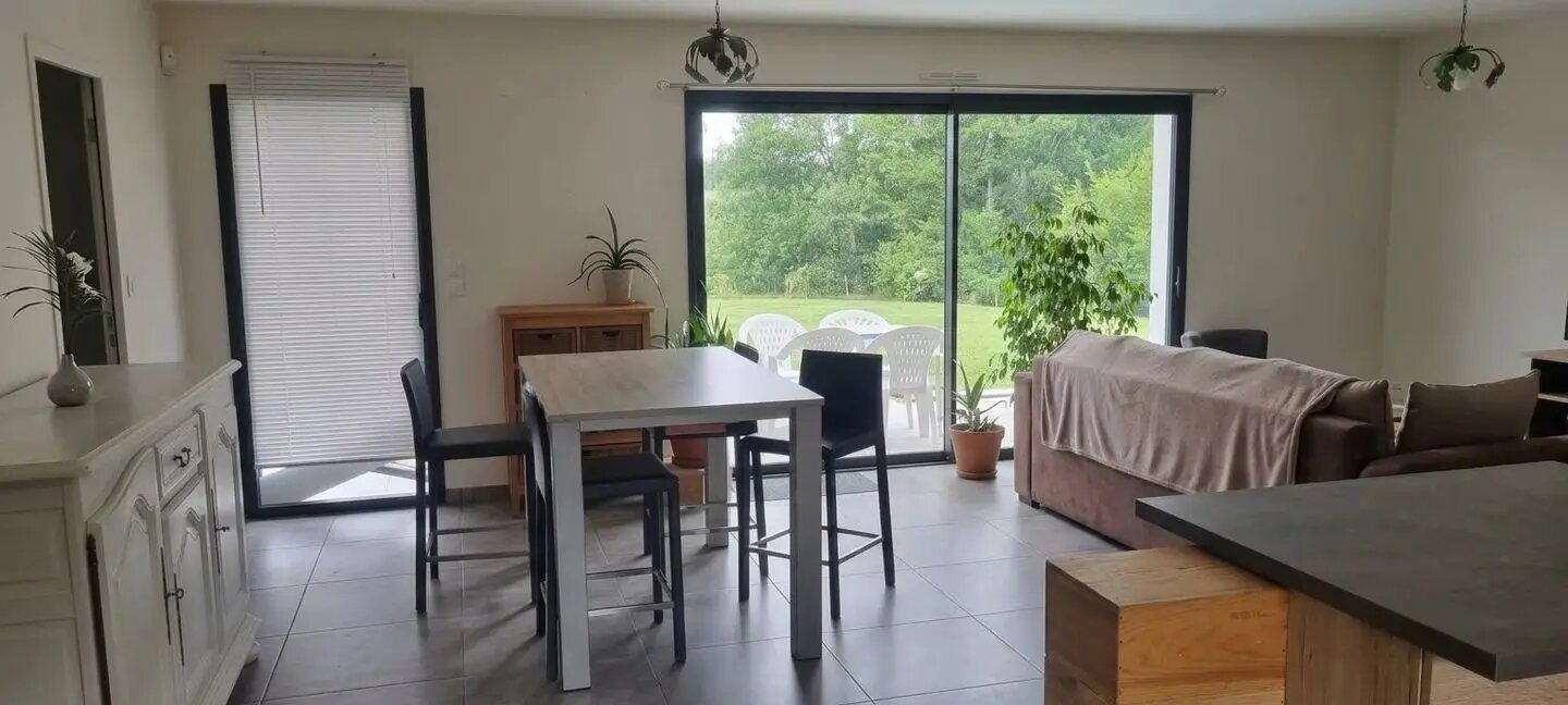 Maison à vendre, 108m², Pouillon