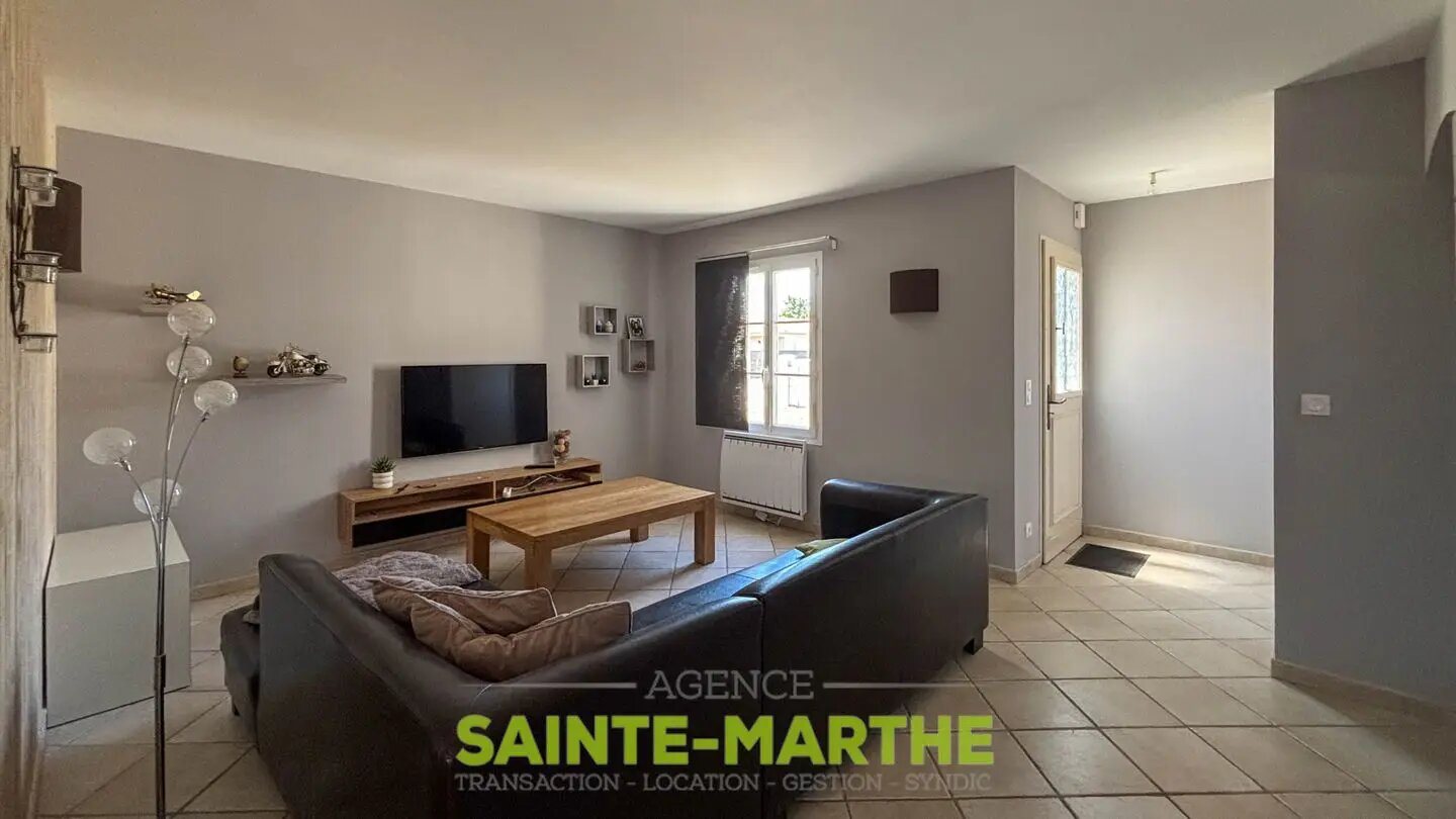 Maison à vendre, 107m², Saint-Maxire